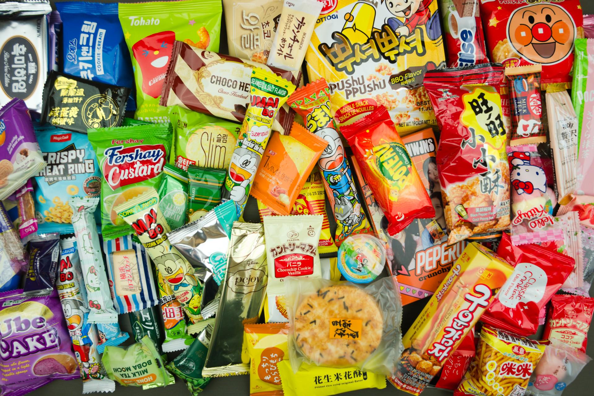 Feast Box Mystery Asian Snack Haul – Sweet, Savory & Candy Variety Pack